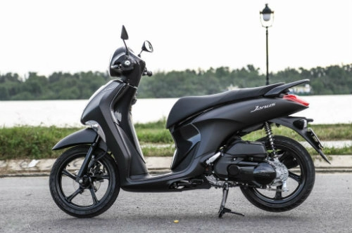 Chọn mua 2016 yamaha janus hay honda vision