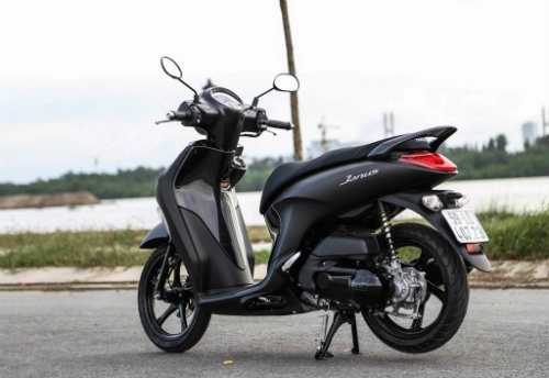 Chọn mua 2016 yamaha janus hay honda vision