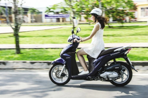 Chọn mua 2016 yamaha janus hay honda vision