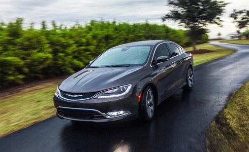  chrysler 200 2015 sử dụng hộp số 9 cấp 