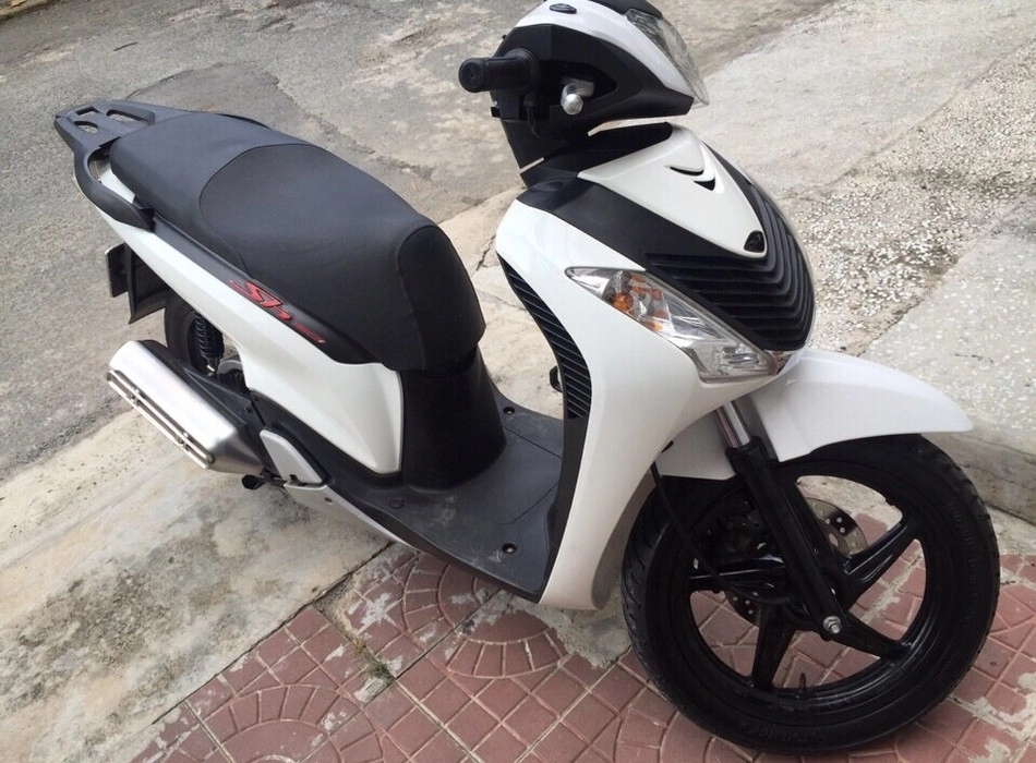 Chuyên bán exciter raider liberty sh vespa air blade yaz satria su xipo