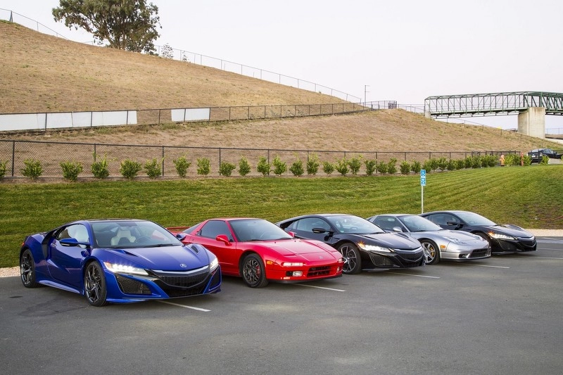 Công bố giá siêu xe acura nsx