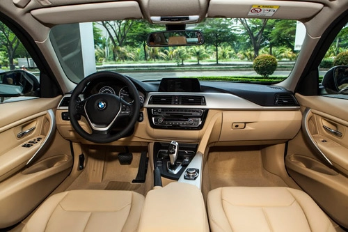 Công nghệ hiển thị thông tin trên kính chắn gió hud trên xe bmw