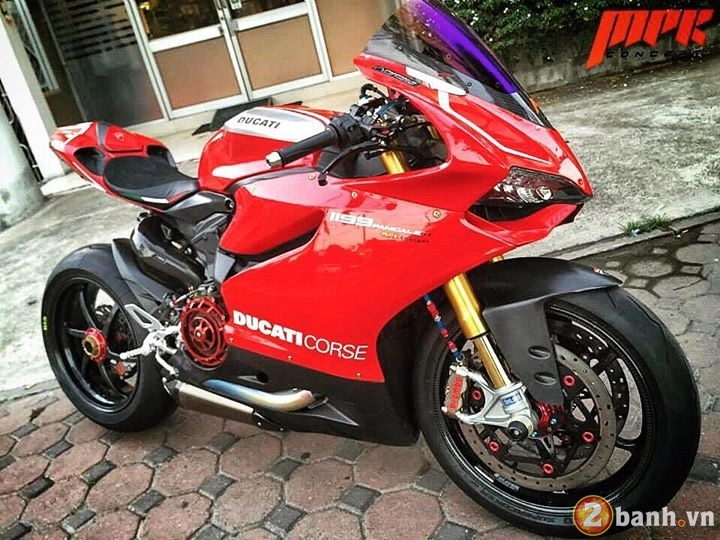 Đã khủng nay còn đỉnh hơn với chiếc ducati 1199 panigale r độ