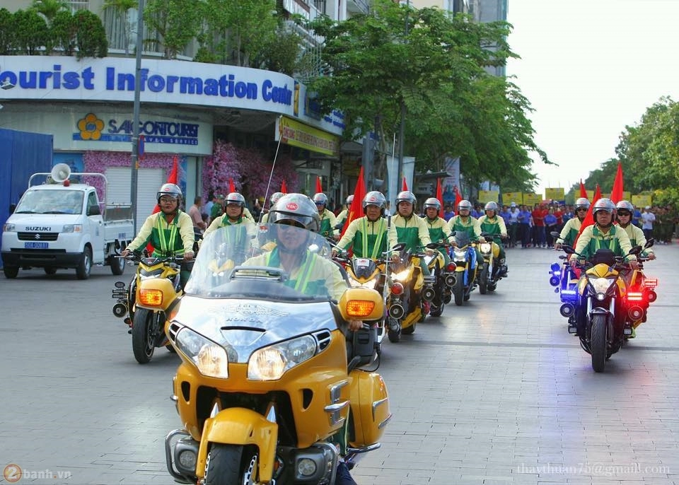 Dàn mô tô khủng tham gia dẫn đoàn trong ngày hội vì thể thao