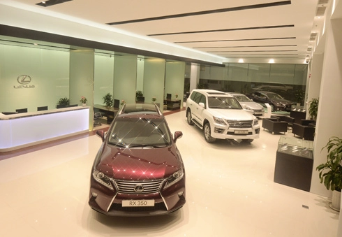  đẳng cấp showroom đầu tiên của lexus việt nam 