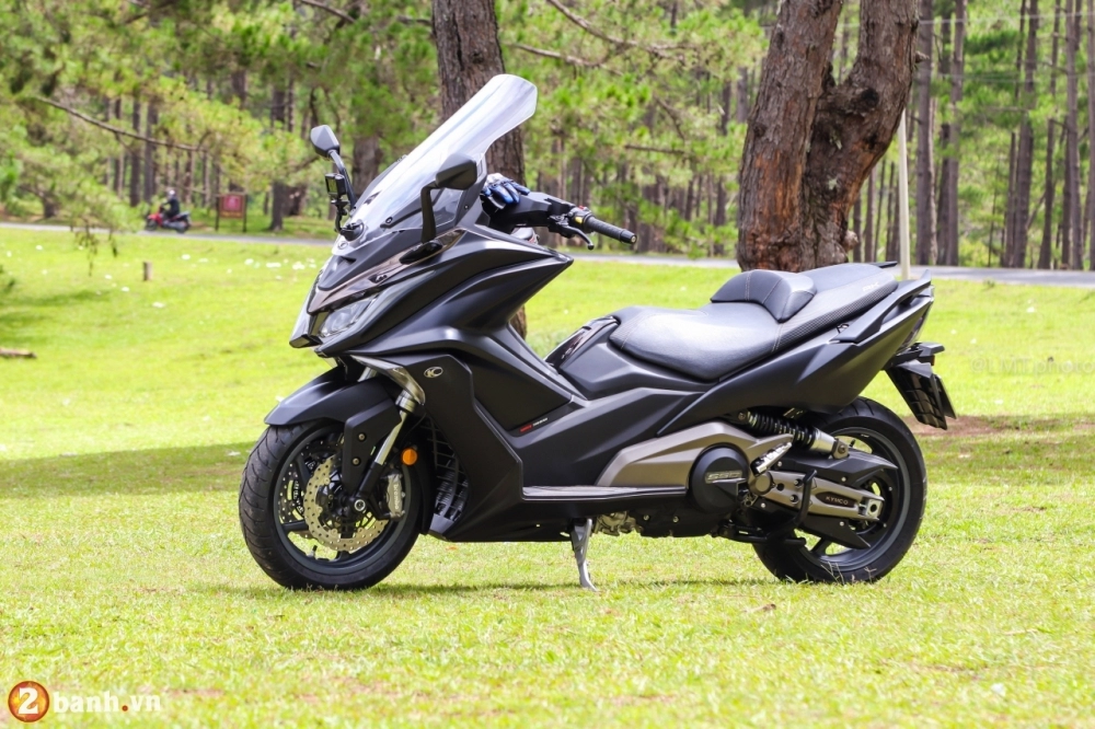 Đánh giá kymco ak550 - mẫu xe tay ga bất chấp mọi nhu cầu sử dụng