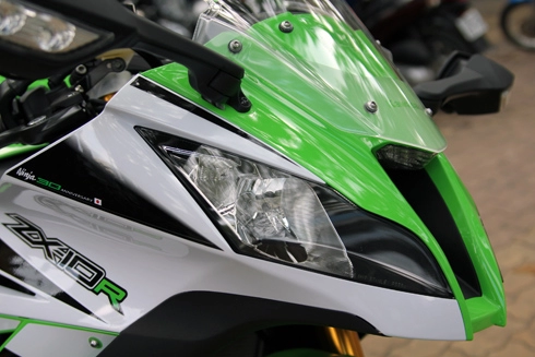  đập hộp kawasaki ninja zx-10r độc nhất đầu tiên tại việt nam 