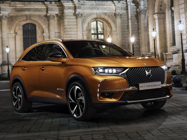 Ds7 crossback suv thể thao từ nước pháp