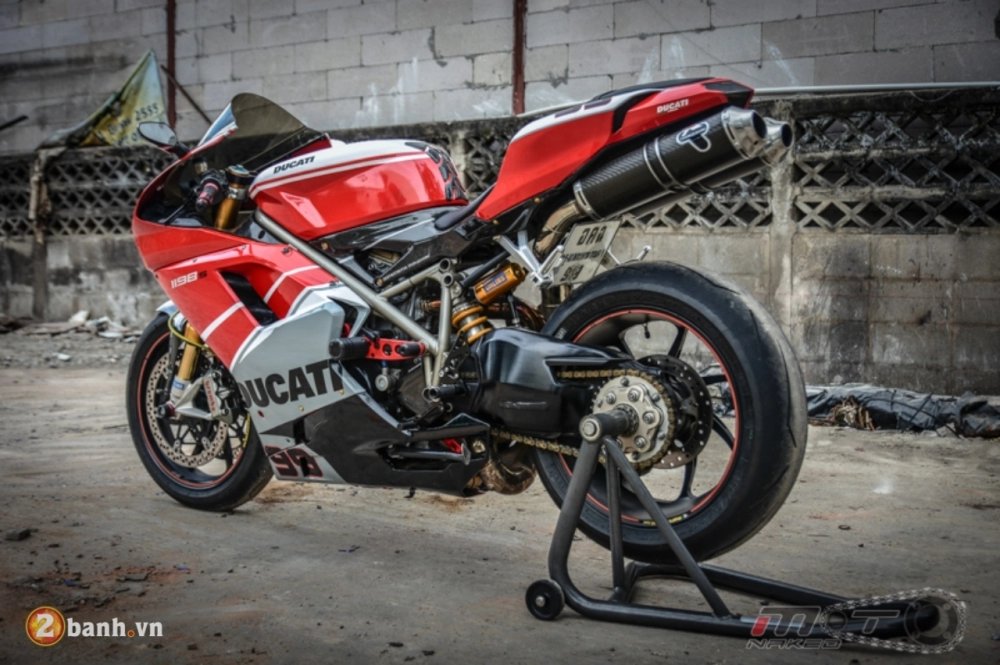 Ducati 1198s đầy hiệu năng trong bản độ cực kì ấn tượng của biker thái