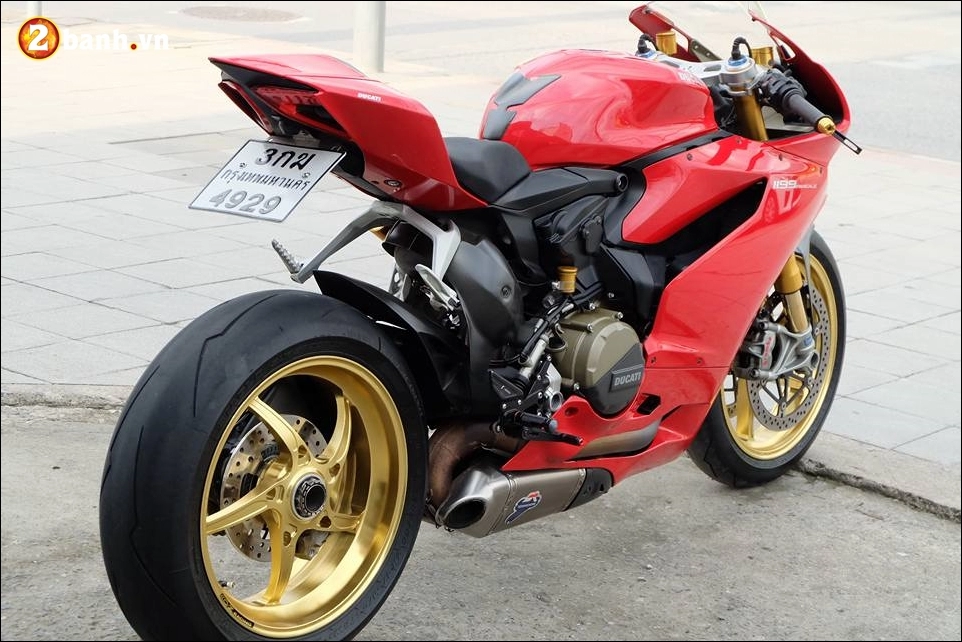 Ducati 1199 panigale độ vẻ đẹp từ ngôn từ thiết kế một khối đồng nhất