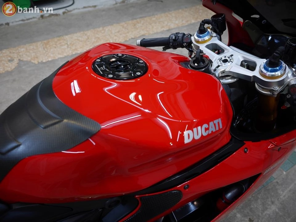 Ducati 1199 panigale s rực rỡ trong gói nâng cấp đắt tiền