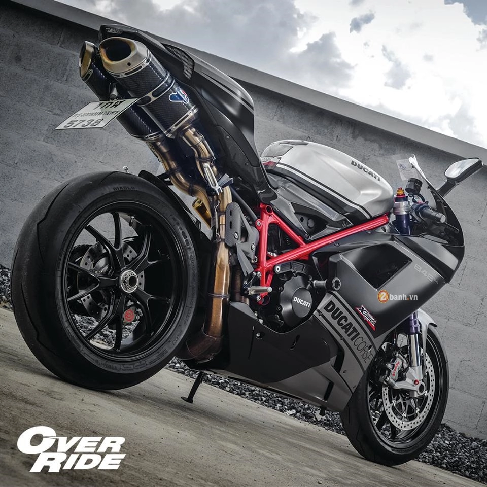 Ducati 848 evo corse se bản nâng cấp đầy ấn tượng với phiên bản legend of shadow