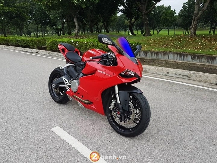 Ducati 899 panigale đầy phong cách trong bản độ đơn giản