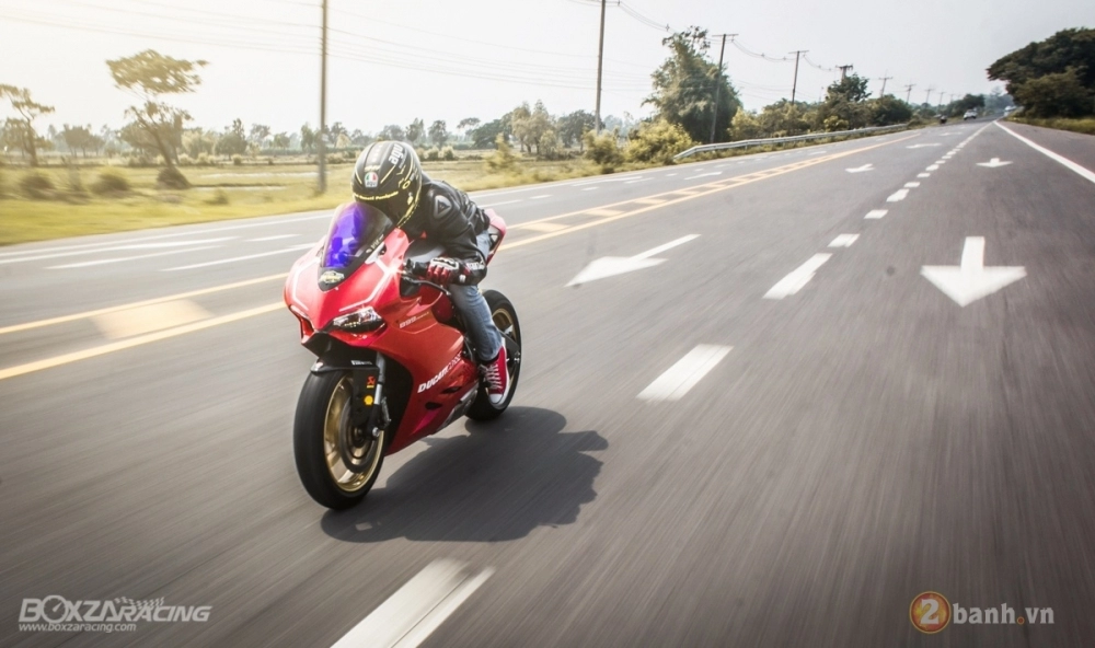 Ducati 899 panigale đẹp kinh điển trong bản độ đầy tinh tế và đẳng cấp