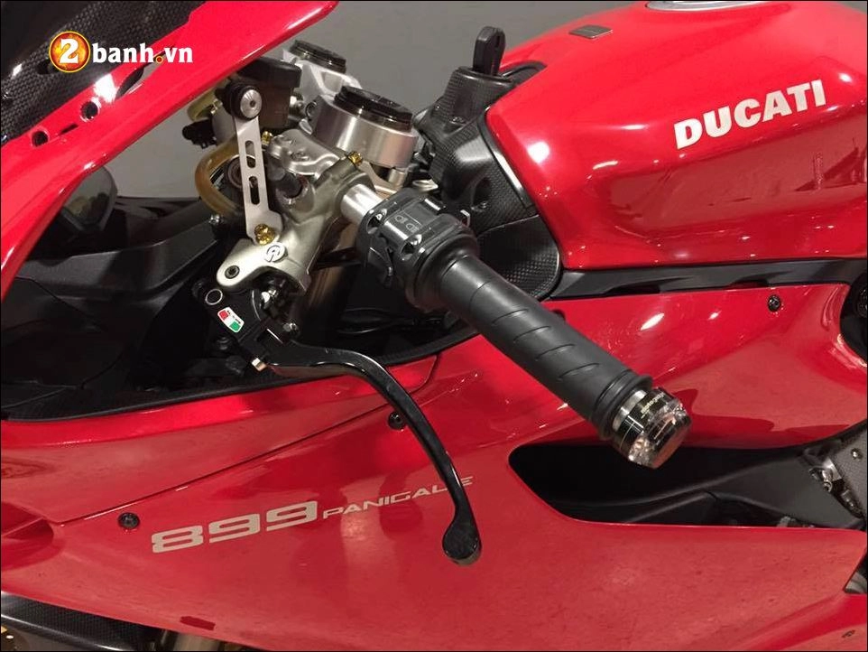 Ducati 899 panigale vẻ đẹp hoang tưởng từ dàn chân xa xỉ