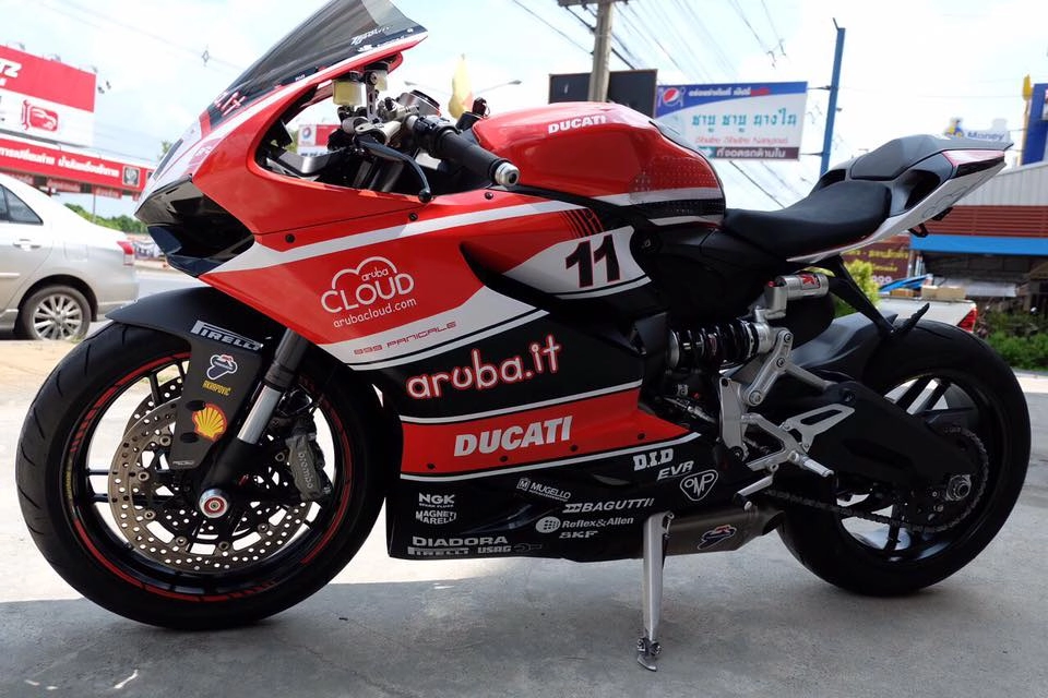 Ducati 899 trong bản độ arubait racing superbike team cực chất