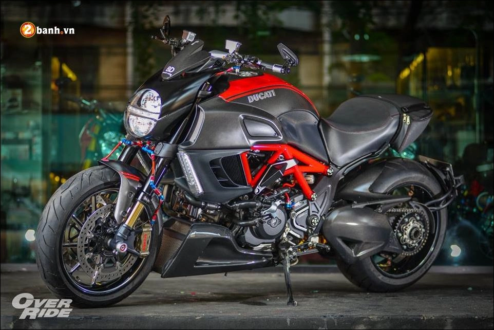 Ducati diavel huyền thoại bóng đêm sự trở lại đầy ma mị