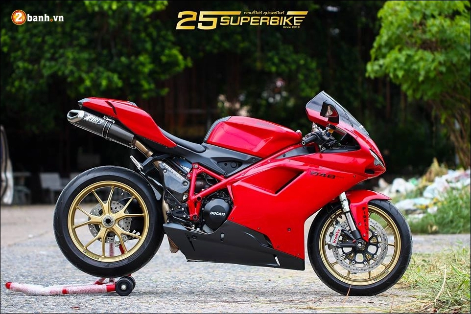 Ducati evo 848 độ ấn tượng với thiết kế truyền thống