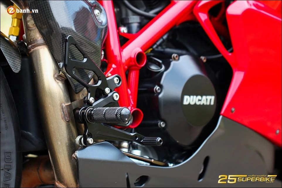 Ducati evo 848 độ ấn tượng với thiết kế truyền thống