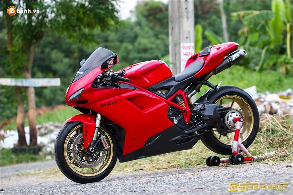 Ducati evo 848 độ ấn tượng với thiết kế truyền thống