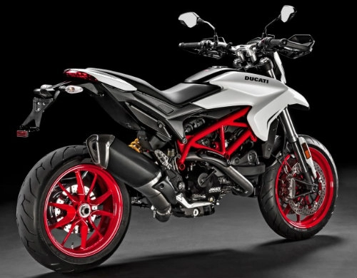 Ducati hypermotard 939 2018 sang chảnh trong bộ cánh mới