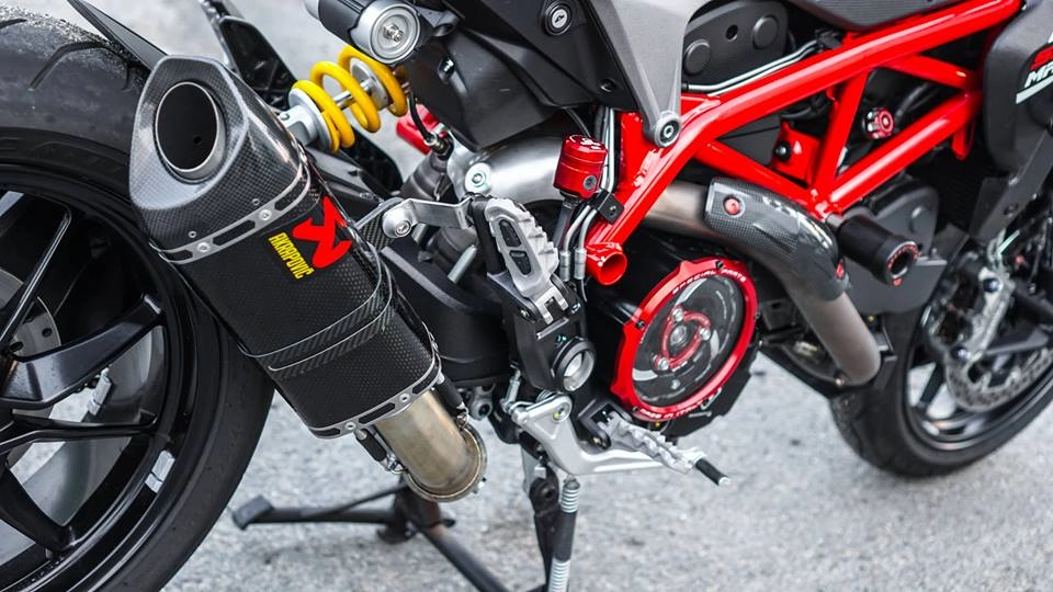 Ducati hypermotard 939 độ chất đến ngất trong từng chi tiết tại việt nam