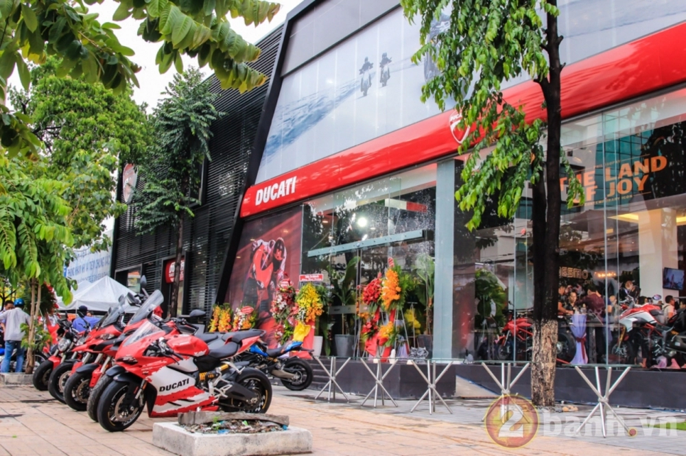 Ducati khai trương showroom mới với tiêu chuẩn cao cấp 3s tại sài gòn