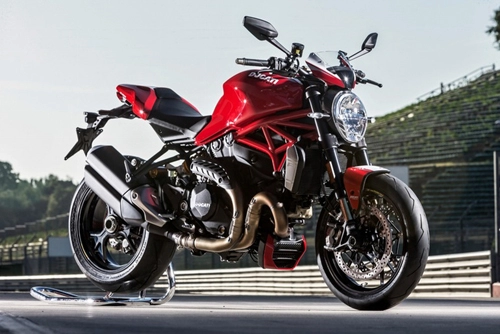  ducati monster 1200 r - viết lịch sử mới 