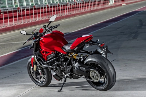  ducati monster 1200 r - viết nên kỷ lục mới 