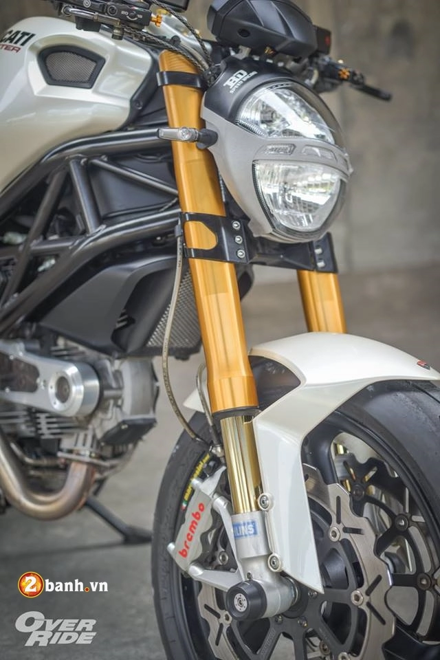 Ducati monster 696 con quái thú huyền thoại của nhà ducati