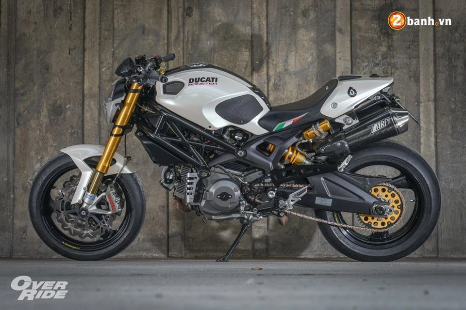 Ducati monster 696 con quái thú huyền thoại của nhà ducati