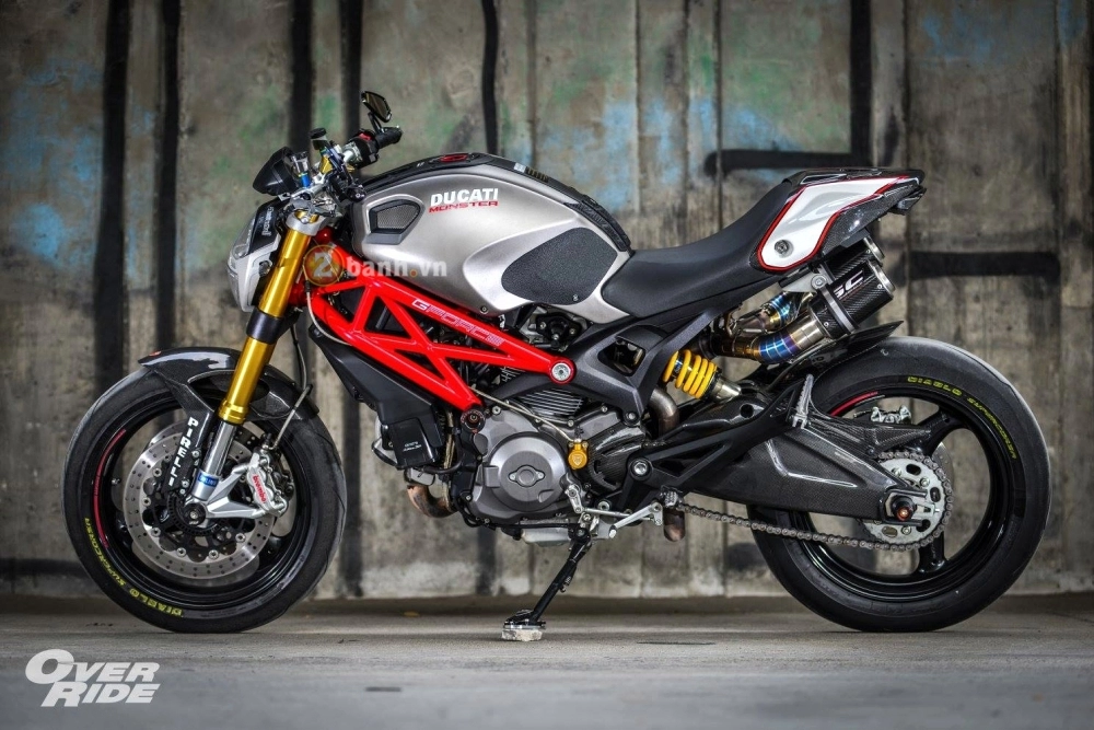 Ducati monster 795 đầy ấn tượng với phiên bản the evil one