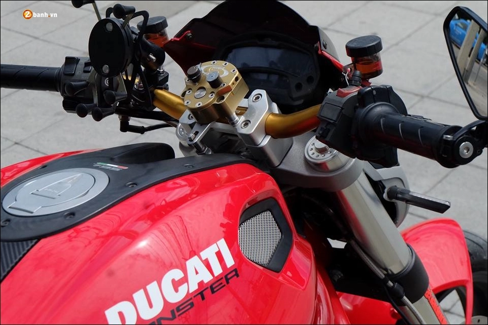 Ducati monster 795 độ kế thừa tinh hoa công nghệ từ anh em quái vật