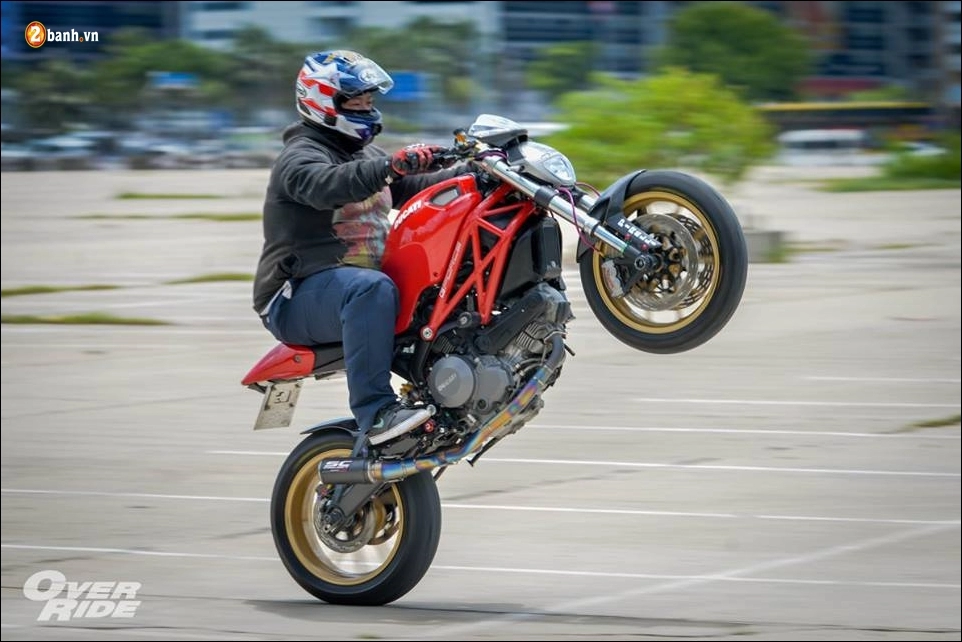 Ducati monster 795 độ quái thú đánh bóng tên tuổi nhà ducati