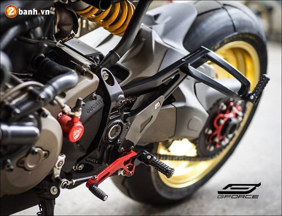 Ducati monster 821 độ điểm nhấn cùng thương hiệu đồ chơi ducabike