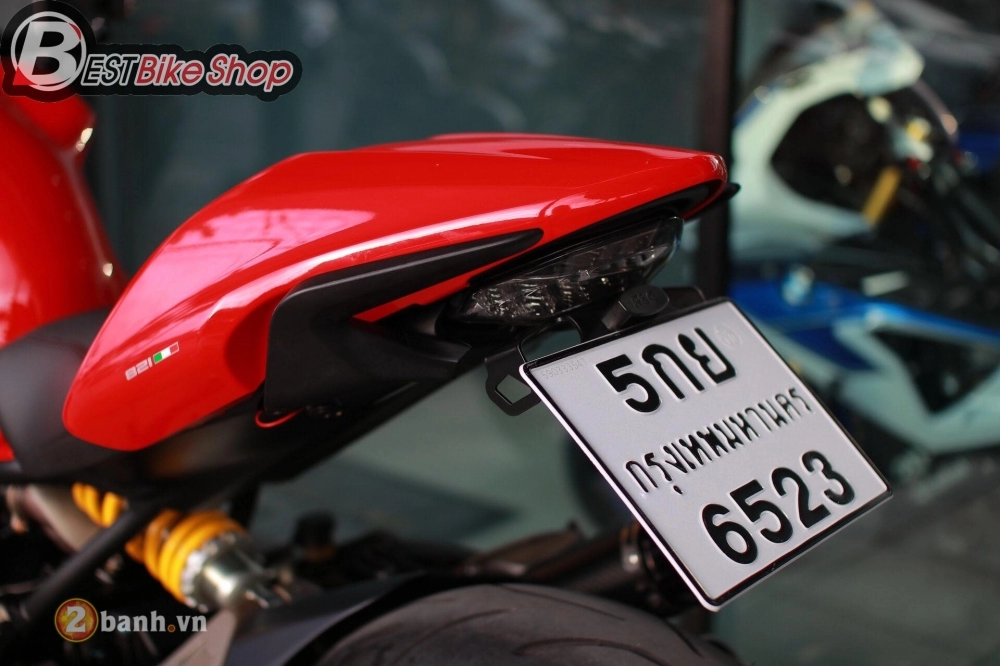 Ducati monster 821 phong thái nguyên bản nhưng không hề đơn giản