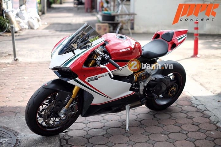 Ducati panigale 1199s tricolore xa xỉ hơn với màn nâng cấp ấn tượng