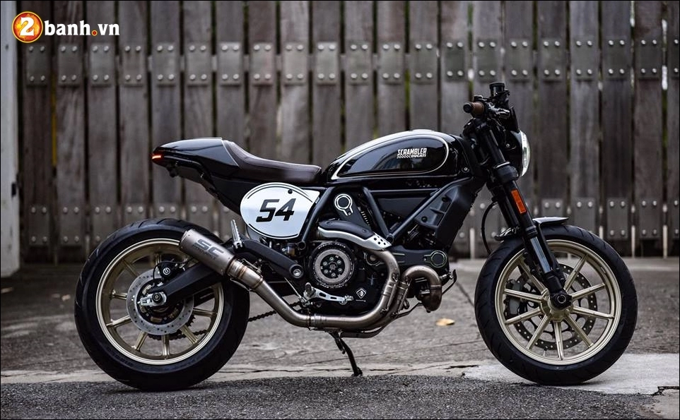 Ducati scrambler cafe racer độ đơn giản tinh tế từ mugello