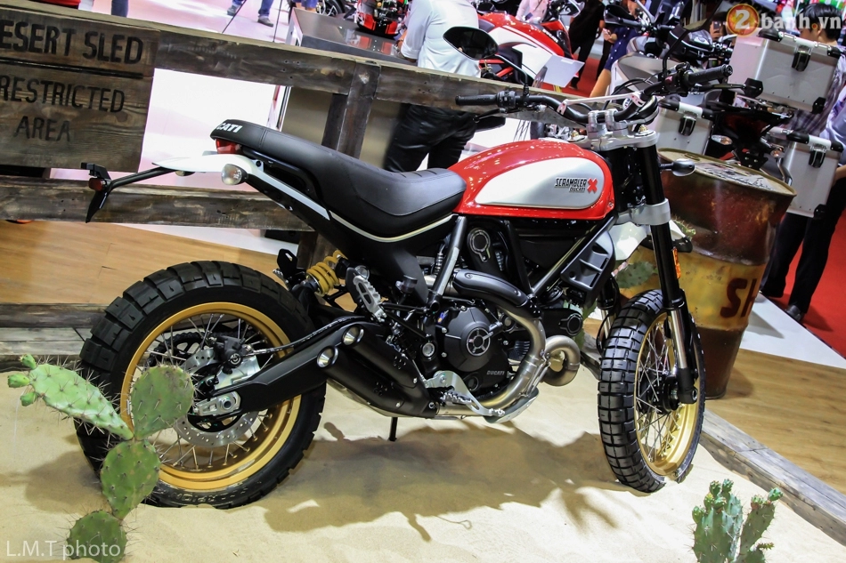 Ducati scrambler desert sled được bán tại việt nam với giá khoảng 429 triệu đồng