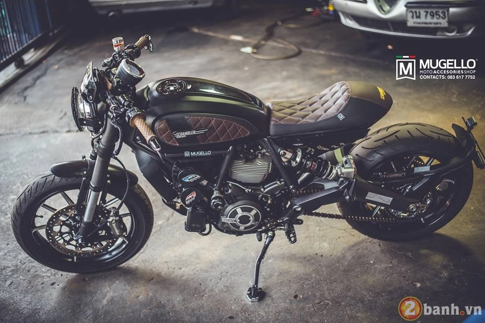 Ducati scrambler độ với phong cách cafe racer đầy sang trọng