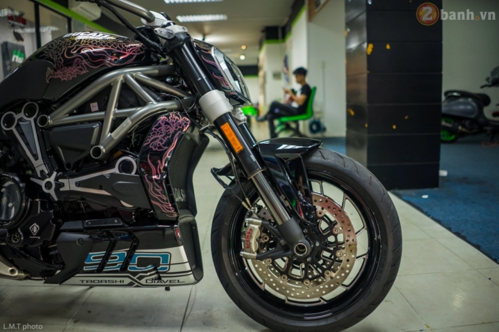 Ducati xdiavel hầm hố hơn trong bản độ tha thu rồng châu á