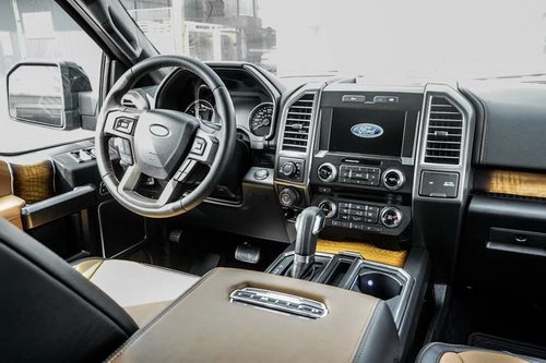 Ford f-150 limited 2017 bất ngờ về việt nam