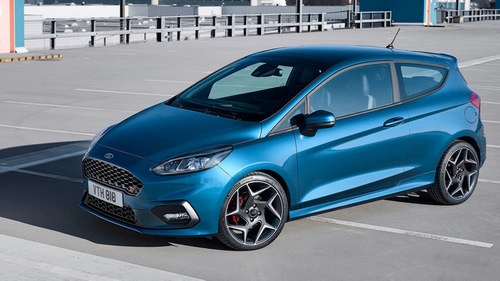 Ford fiesta st 2018 thách thức mọi siêu xe