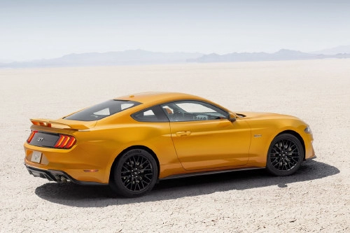 Ford mustang 2018 thiết kế mới hộp số 10 cấp