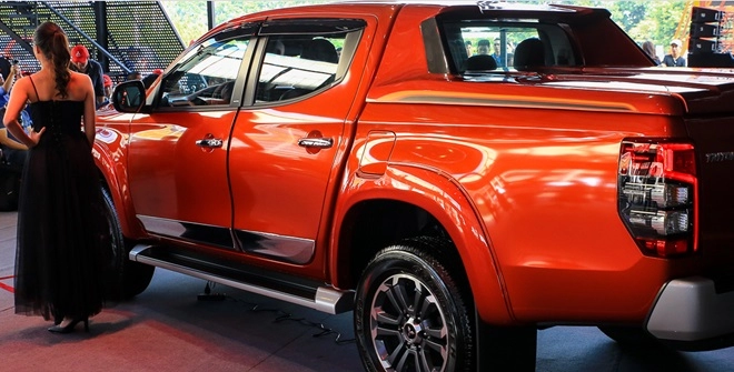 Giá xe mitsubishi triton 2020 lăn bánh mới và so sánh giá