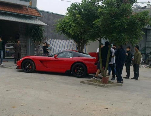 Hàng hiếm dodge viper xuất hiện ở quảng ninh