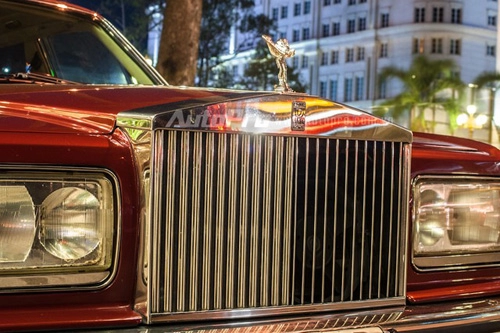 Hàng hiếm rolls-royce silver spirit spur iii 1993 trên phố sài thành