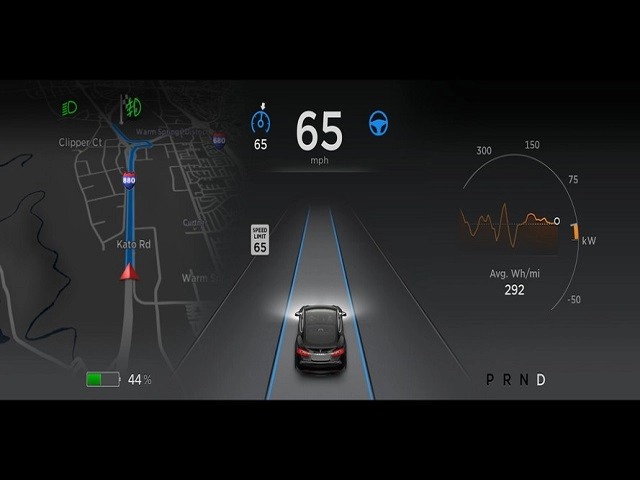 Hệ thống autopilot của tesla không an toàn cho giao thông