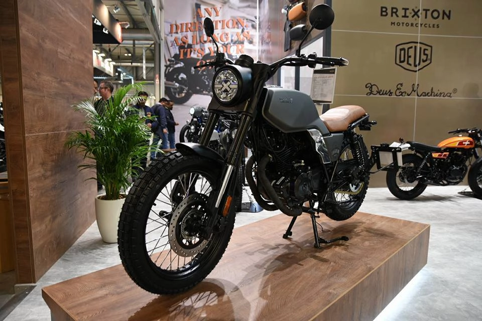 Hình ảnh chi tiết cụ thể brixton bx250 xuất hiện tại triển lãm eicma 2017